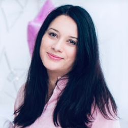 Karina photo
